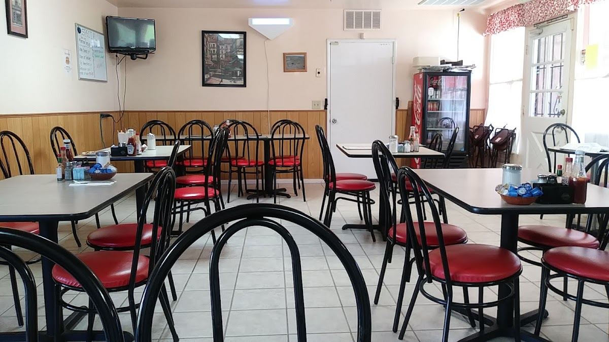 Desert Crest Coffee Shop