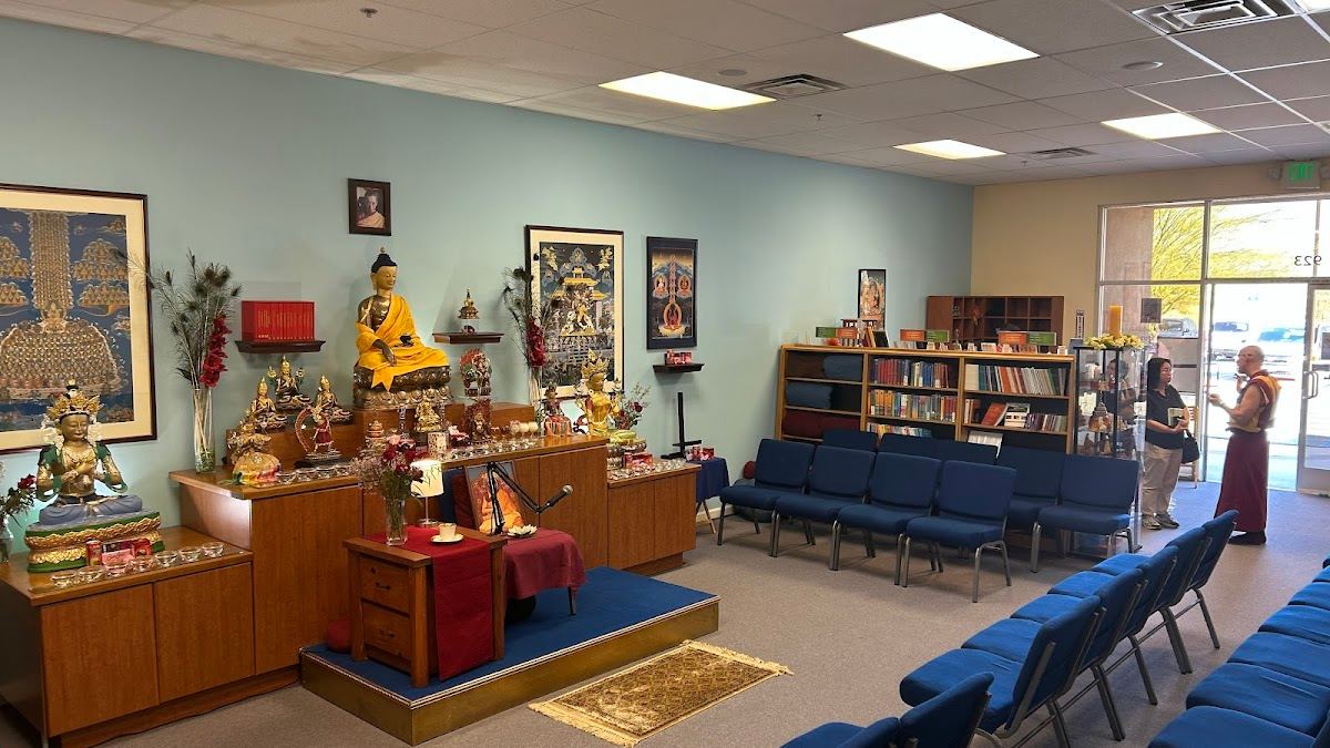 Dharmachakra Kadampa Buddhist Center