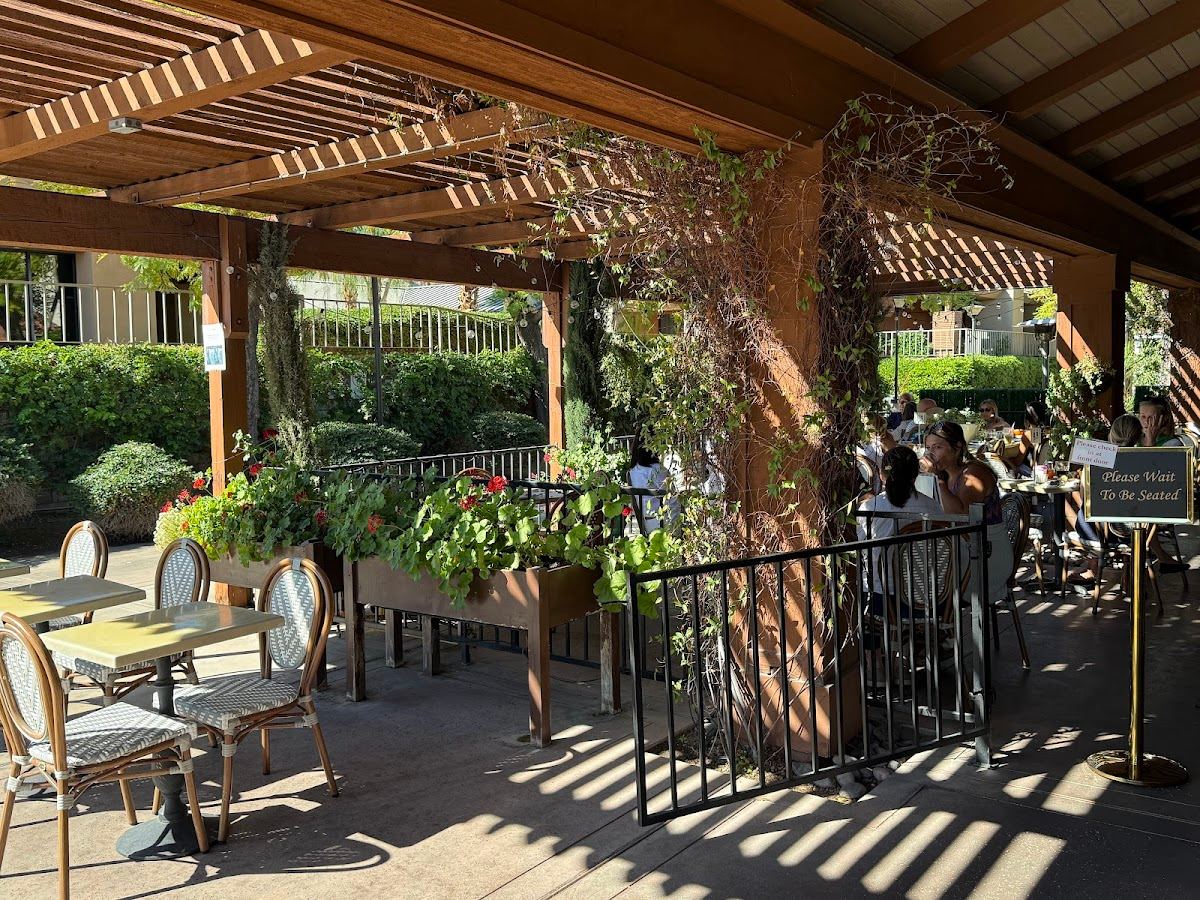 La Provence Patisserie & Cafe Palm Desert