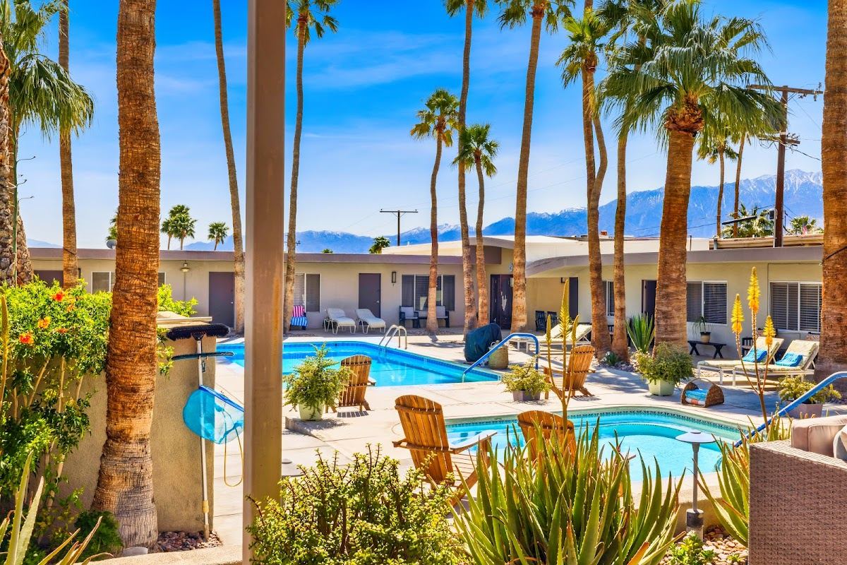 Lido Palms Resort and Spa