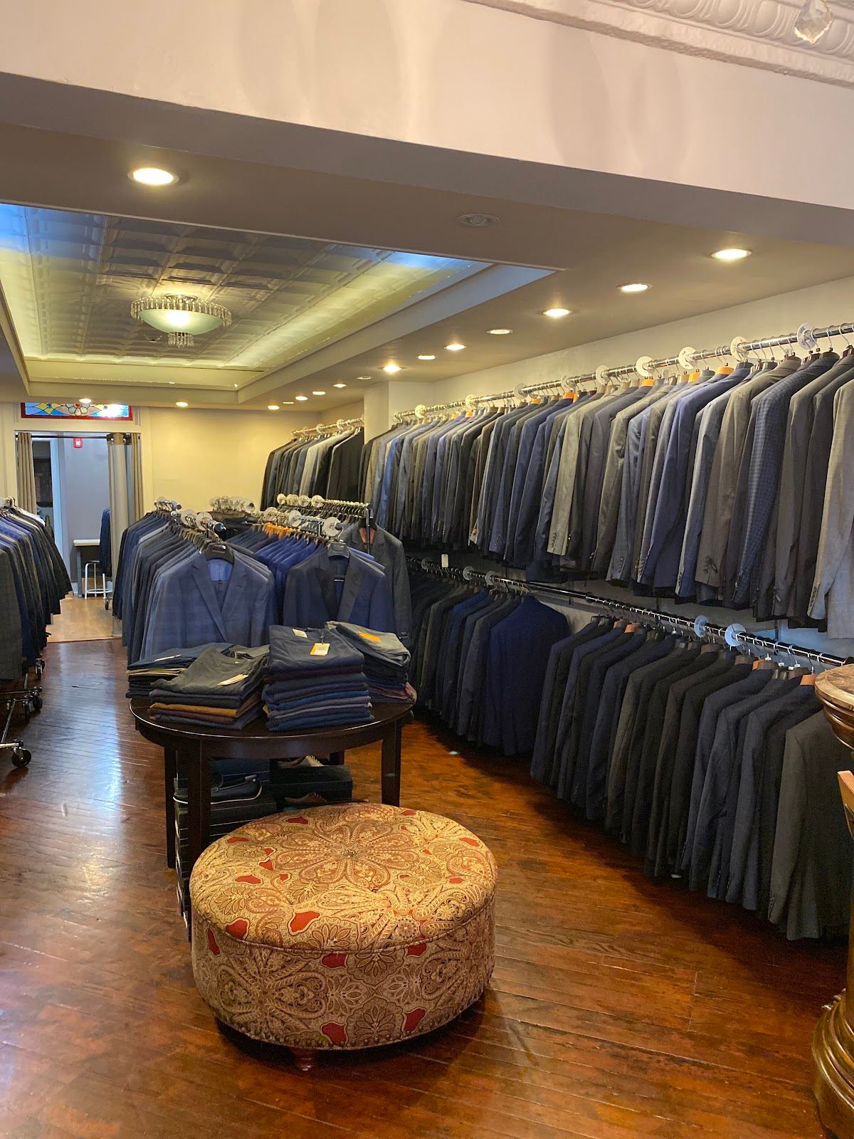 Armen's Custom Tailor