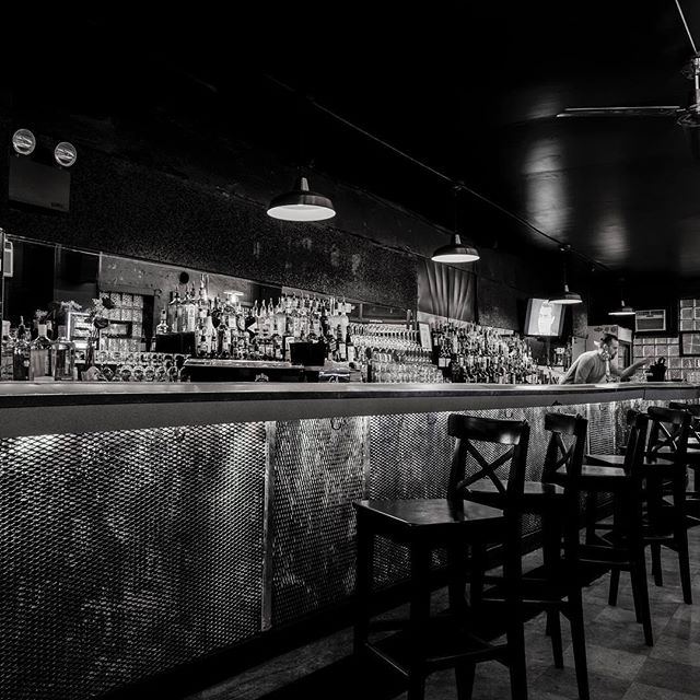 Otto's Taproom & Grille