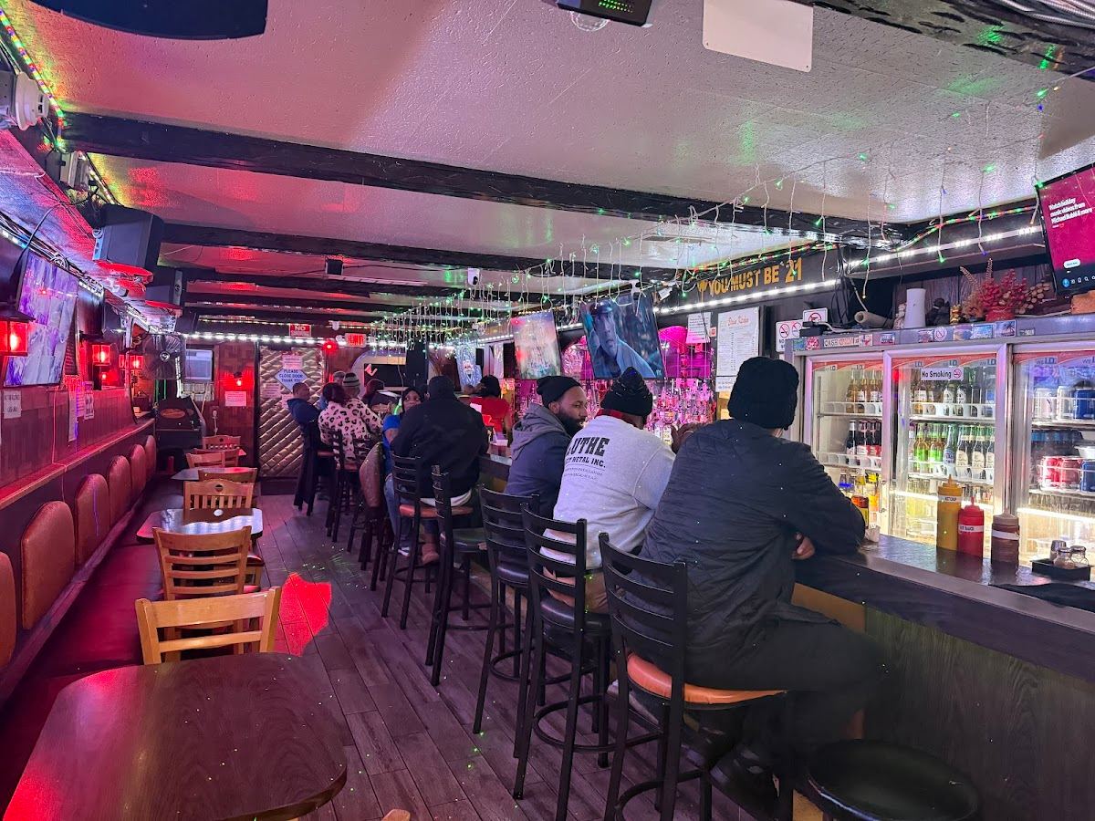Rose's Tavern