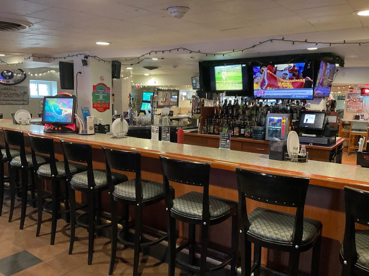 The Warwick Tavern