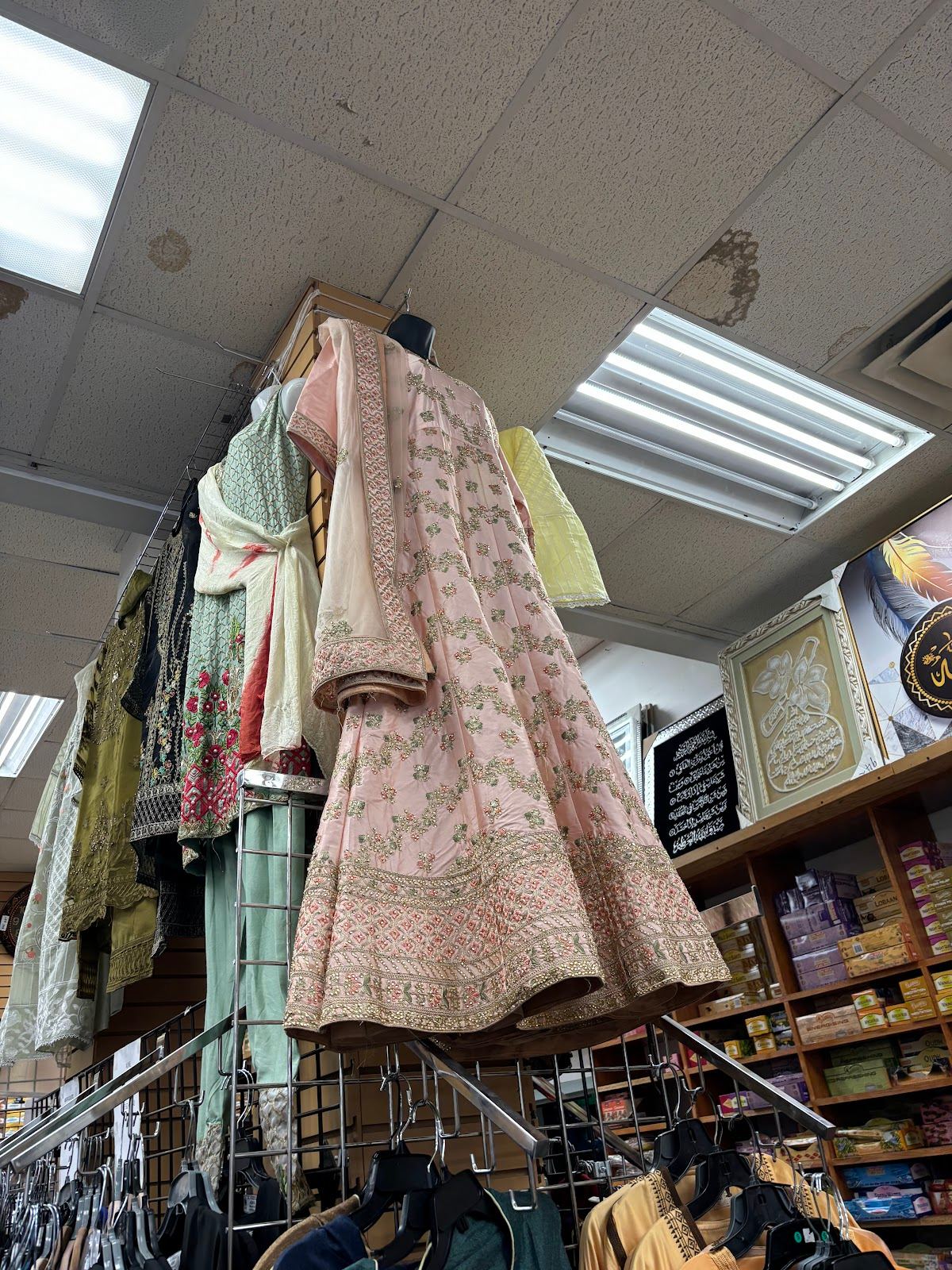 Tooba Islamic Fashions & Books