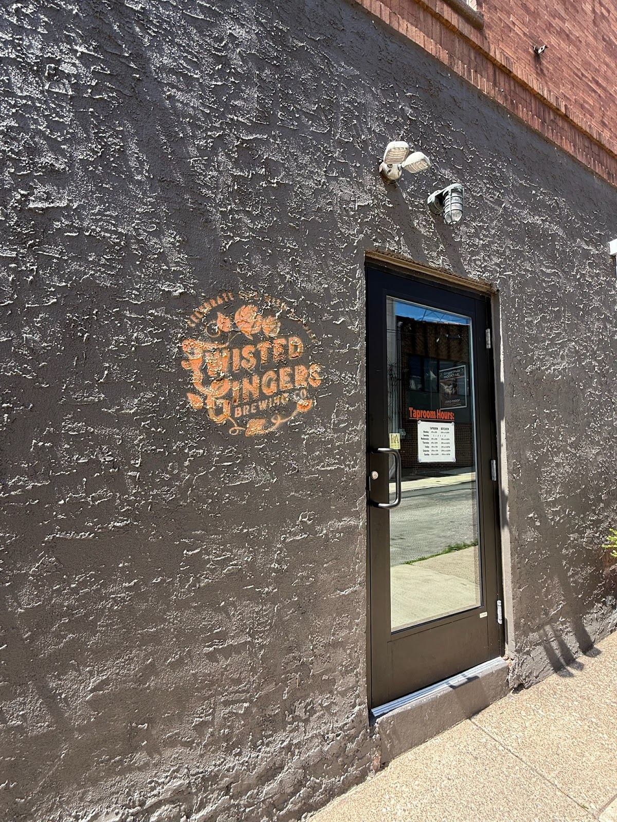Twisted Gingers Manayunk - Taproom & Pizza Kitchen