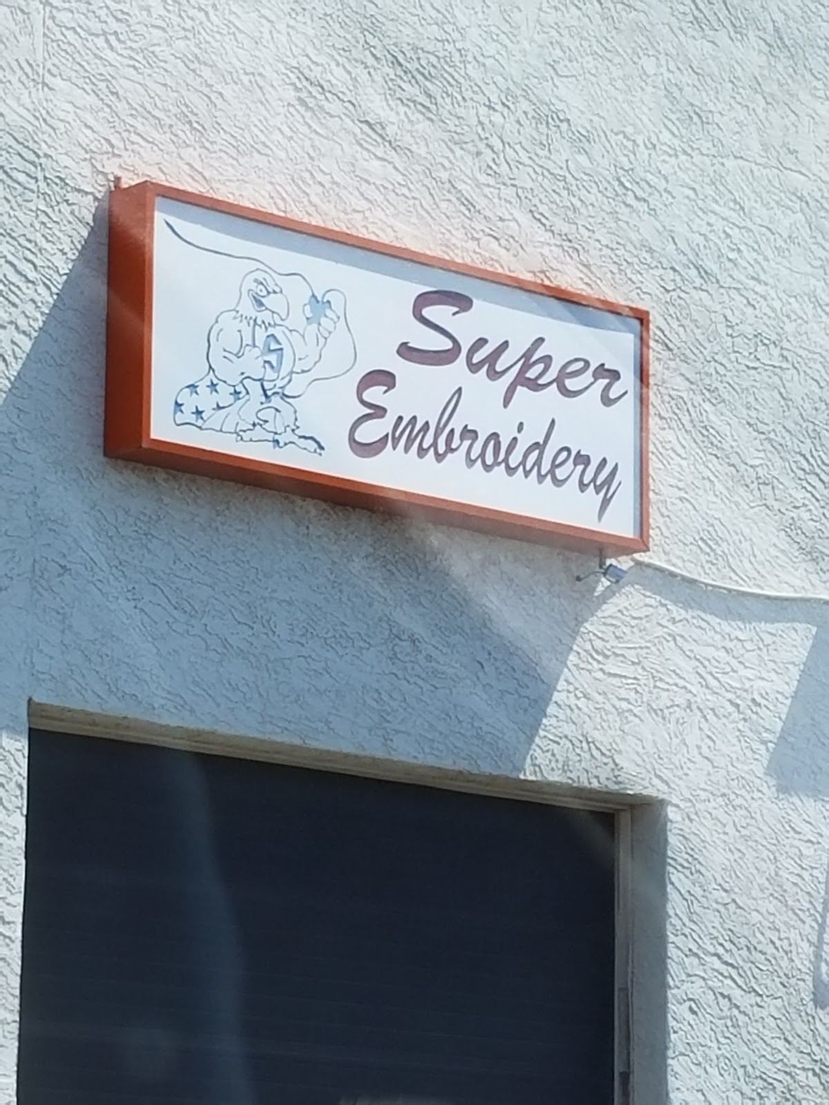 Super Embroidery and Screenprinting