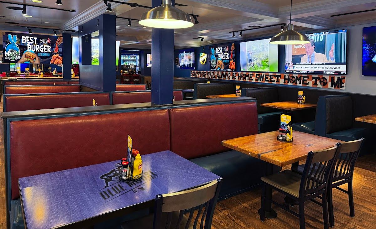 Blue Moose Burgers & Wings