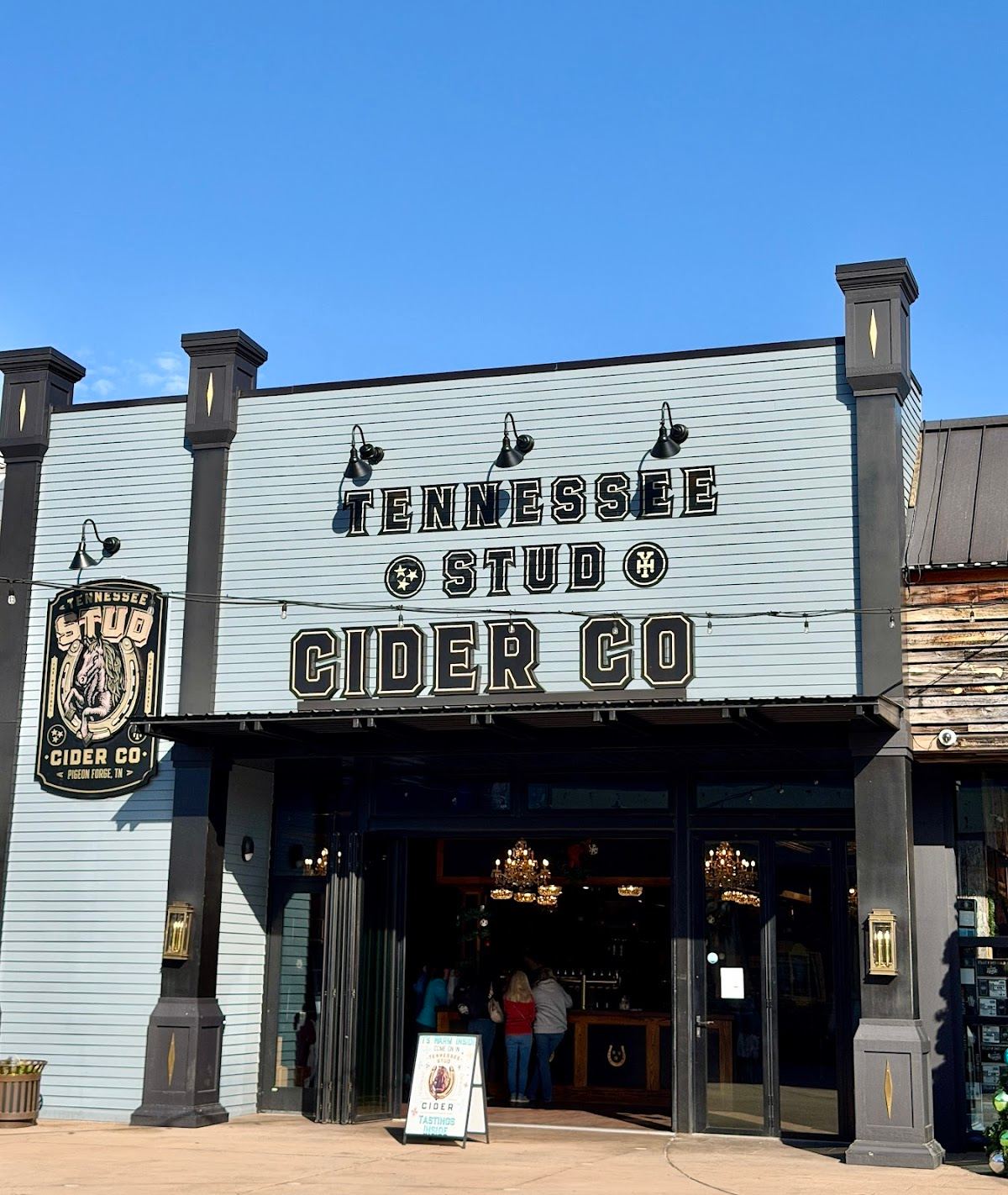 Tennessee Stud Cider - Pigeon Forge