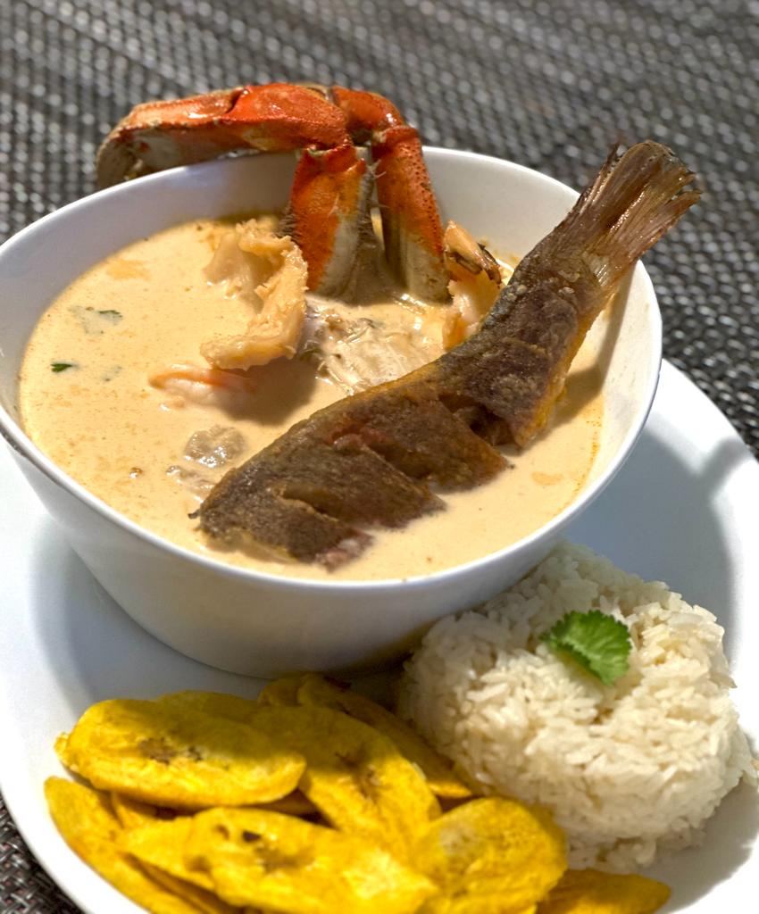 Tierra mar coast flavor food truck