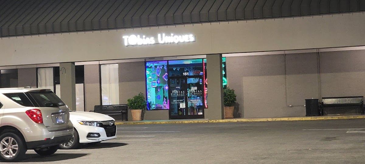 Tobias Uniques