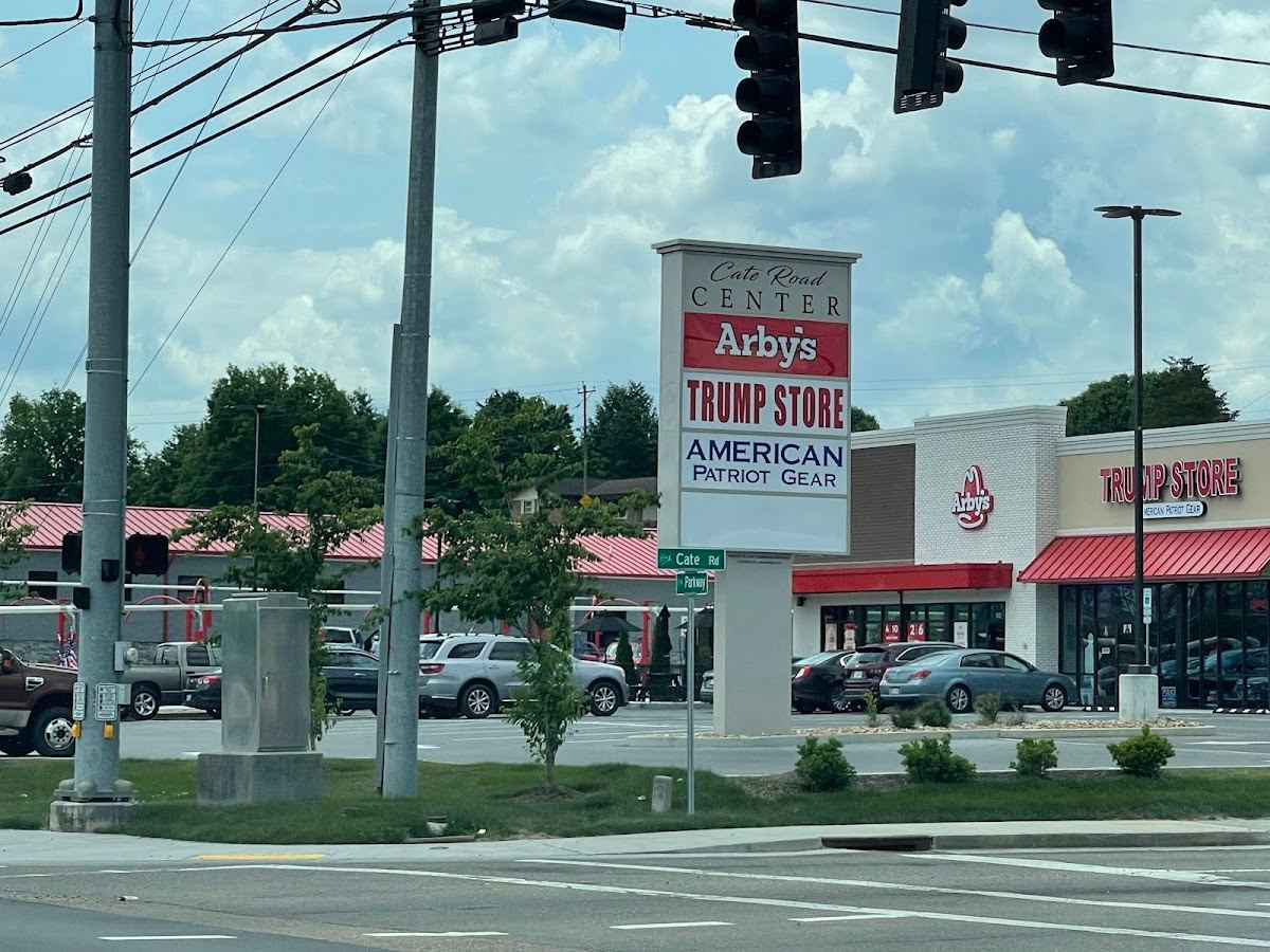 Trump Store