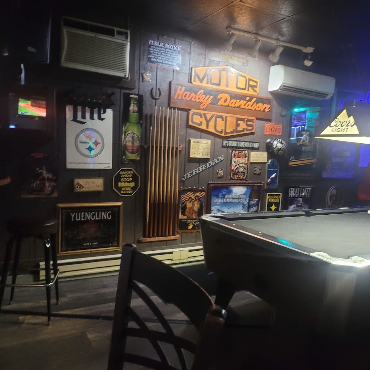 Double S Saloon