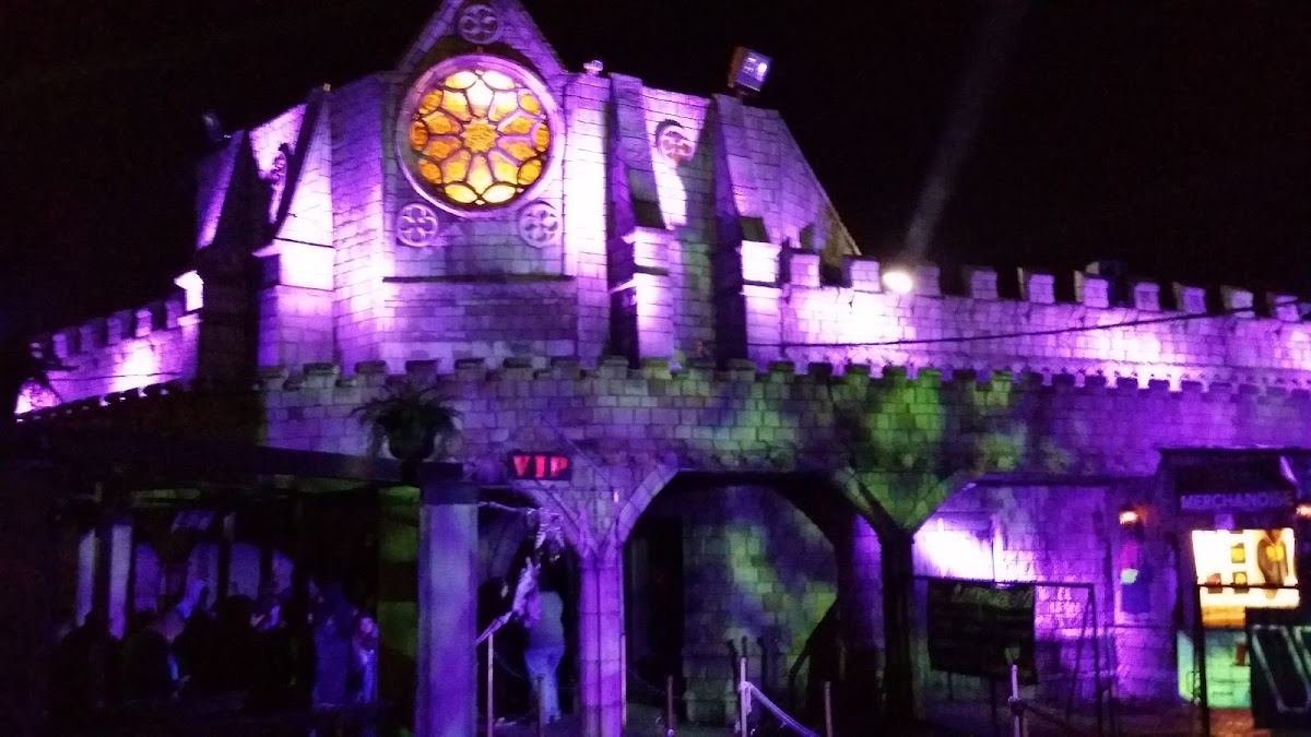 Hundred Acres Manor Haunted House