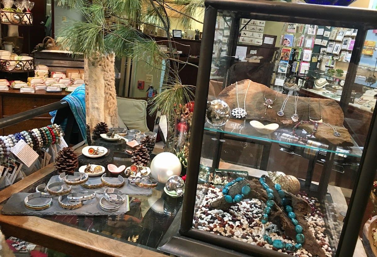 So Me Artisan Wares and Jewelers Studio