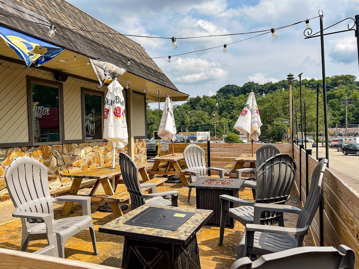 The Getaway Bar & Grill