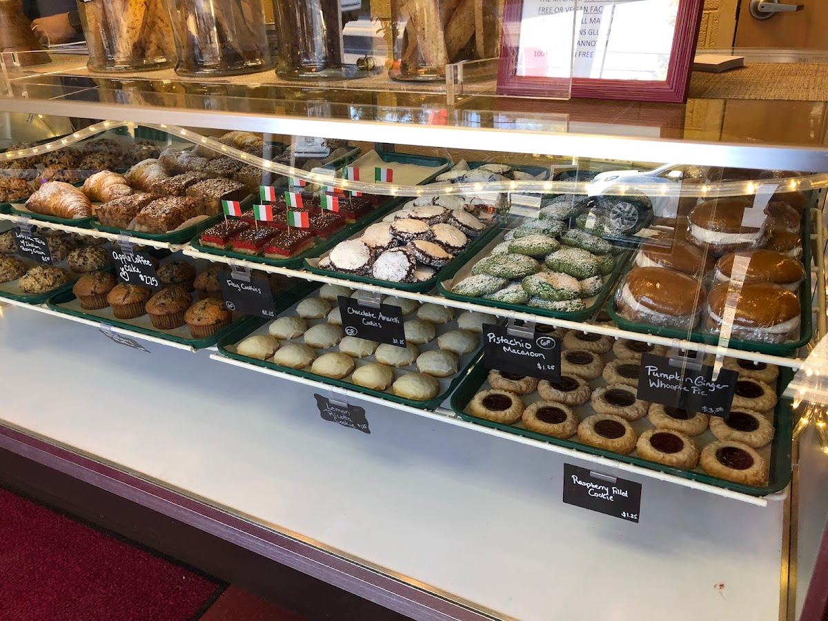 Botto's Bakery