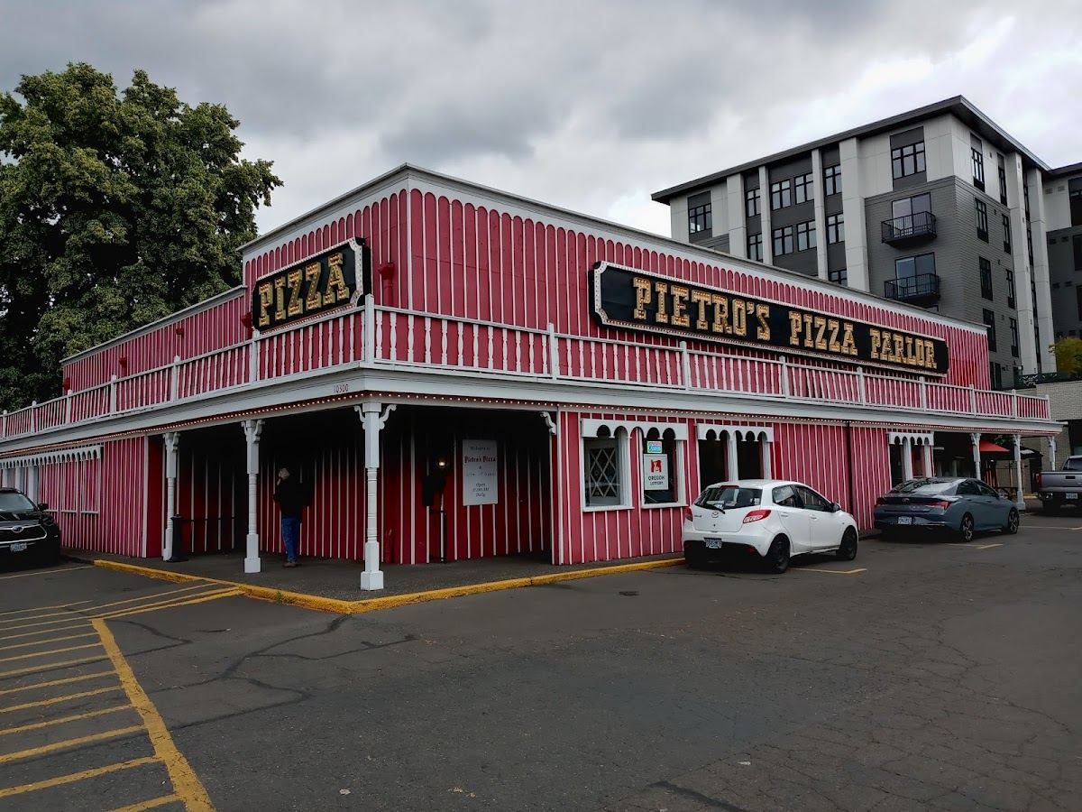 Pietro's Pizza Milwaukie