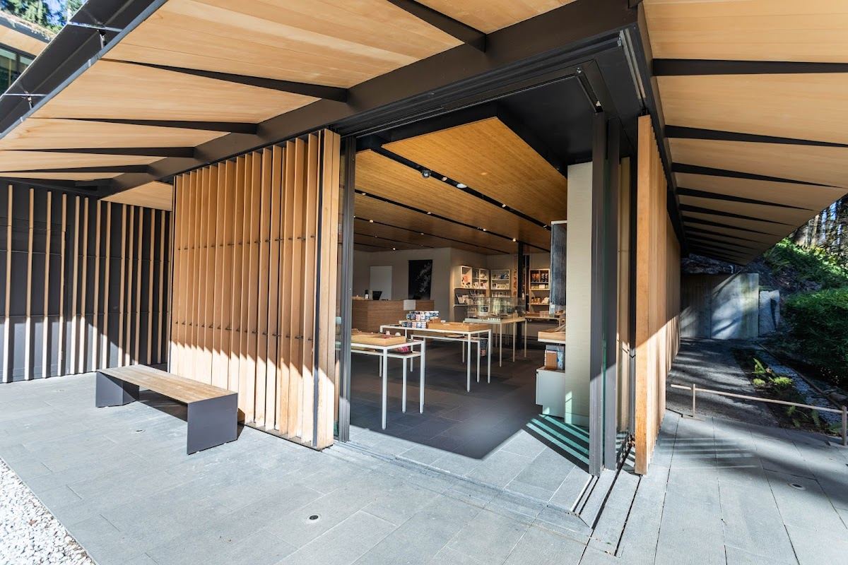 Portland Japanese Garden Gift Shop
