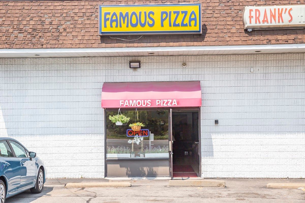 Famous Pizza Johnston