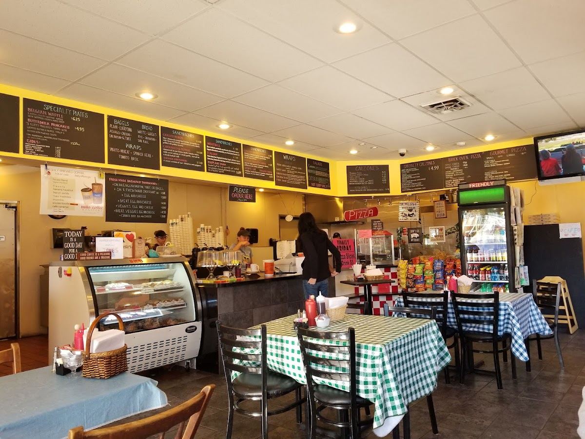 Messy's Cafe