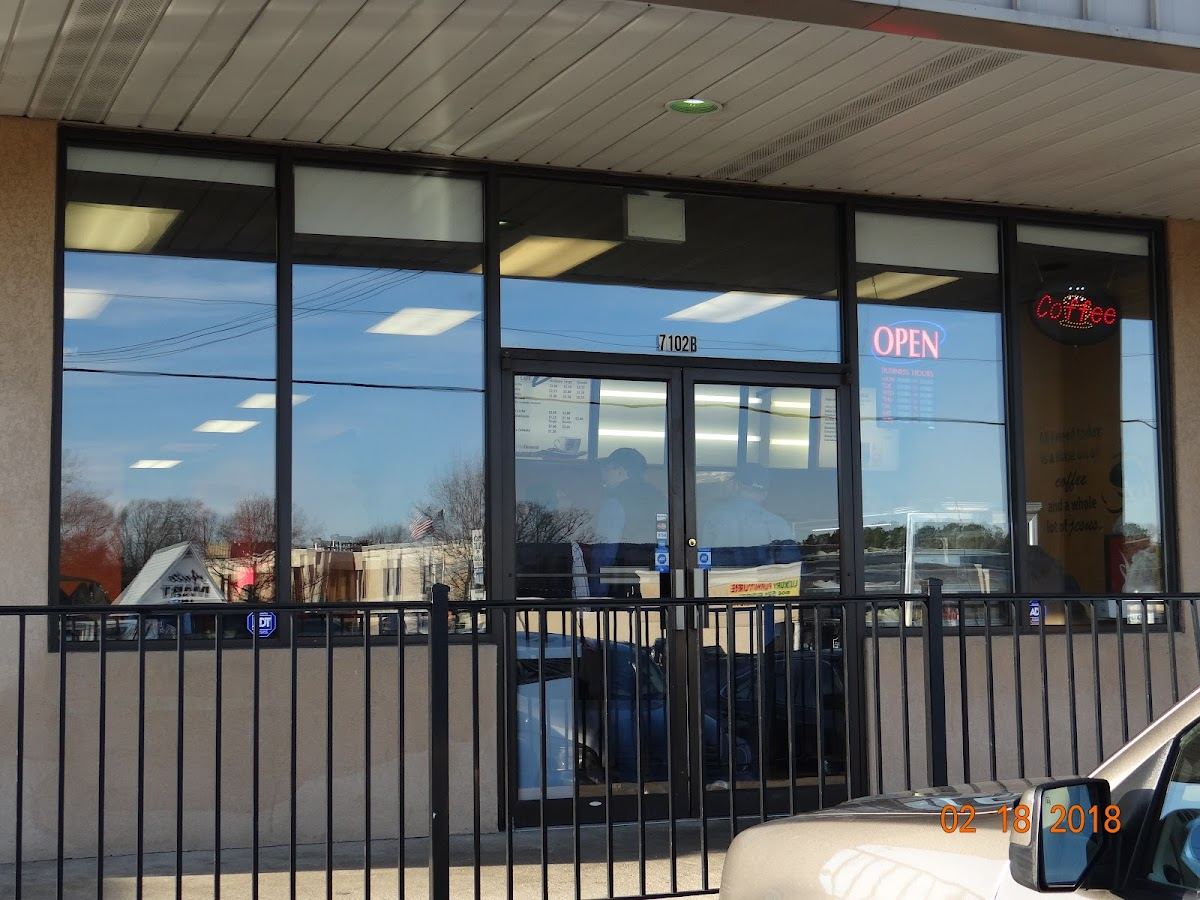 Cafe & Sabor Bakery & Restaurant