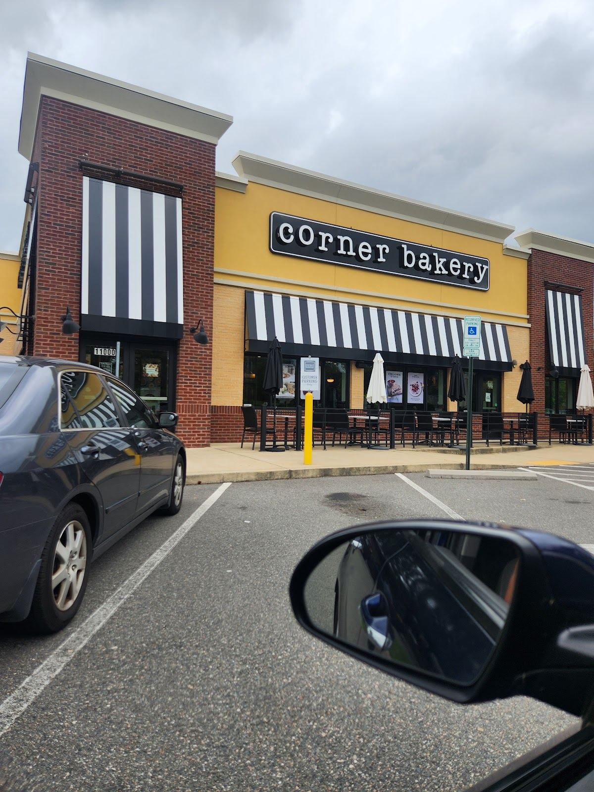 Corner Bakery