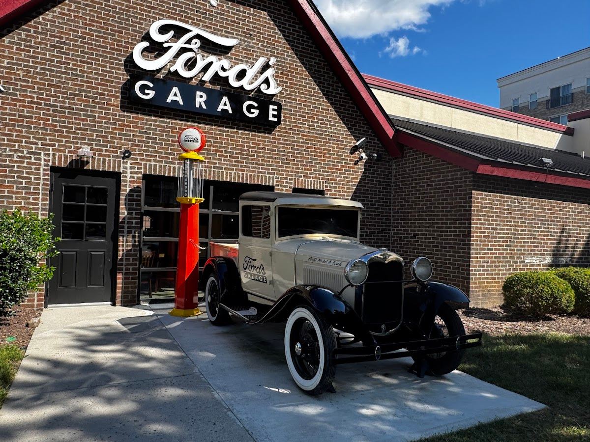 Ford's Garage Short Pump