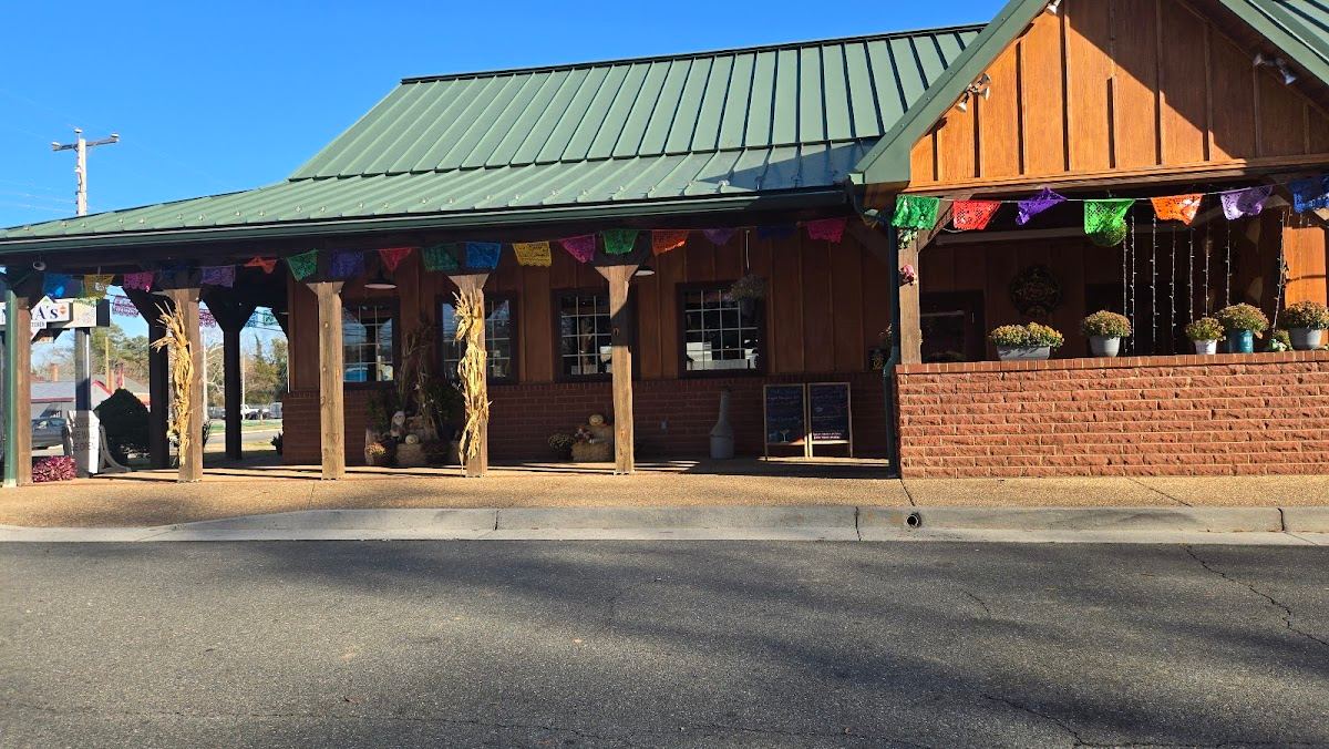 Maya's Latin Kitchen - Sandston
