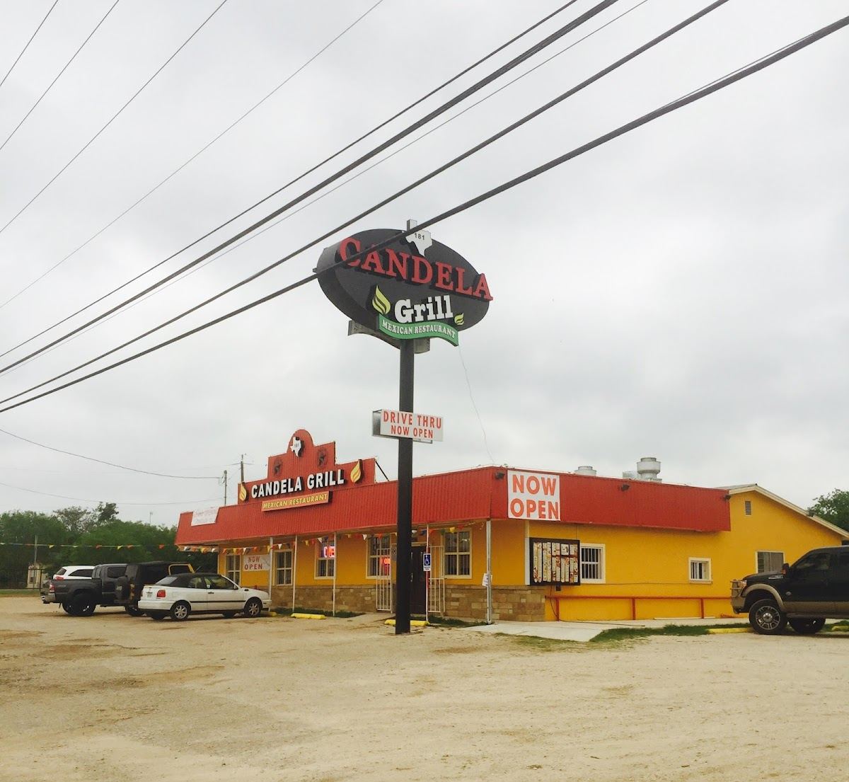 Candela Bar & Grill Mexican Restaurant