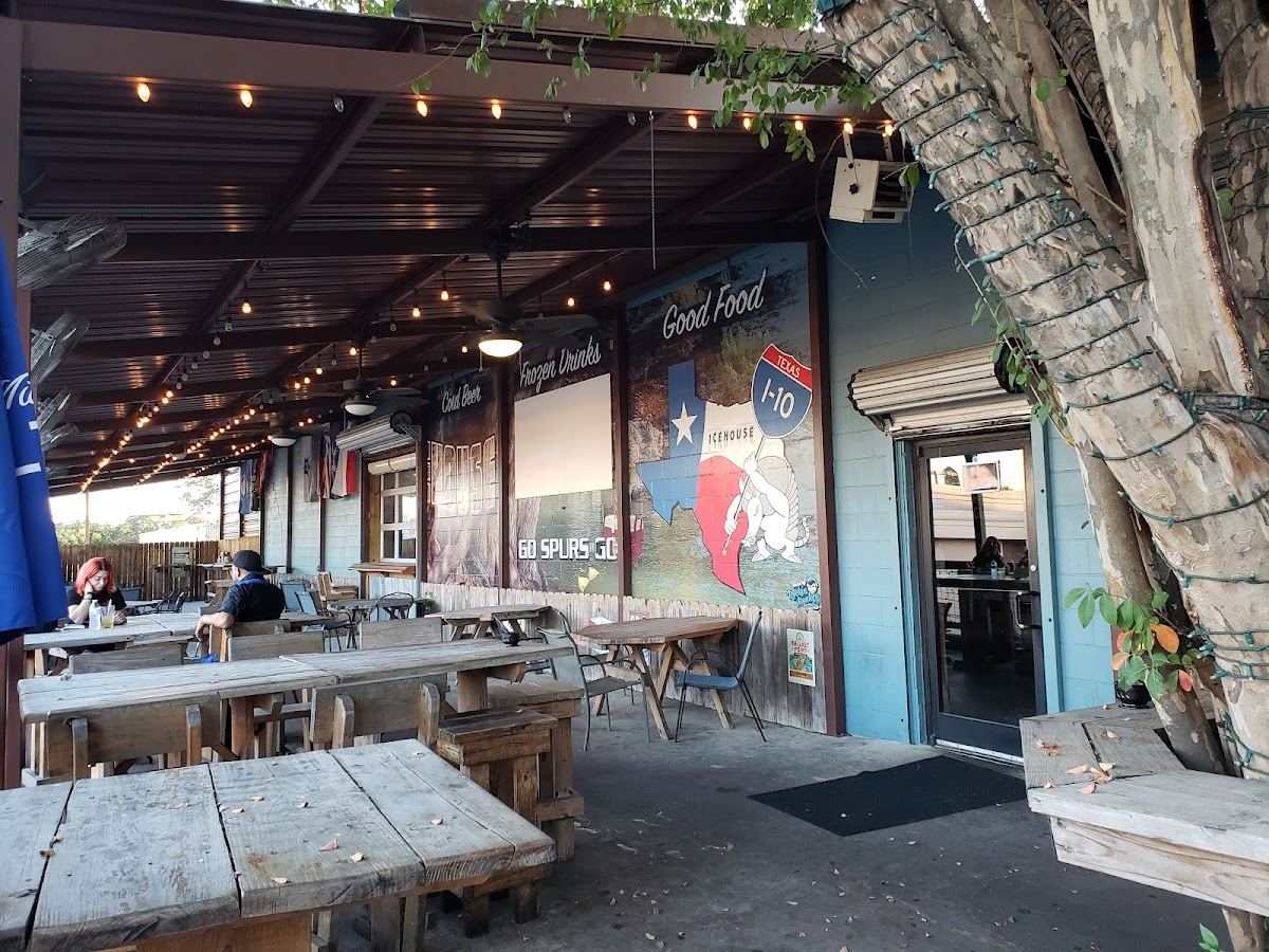 I-10 Icehouse