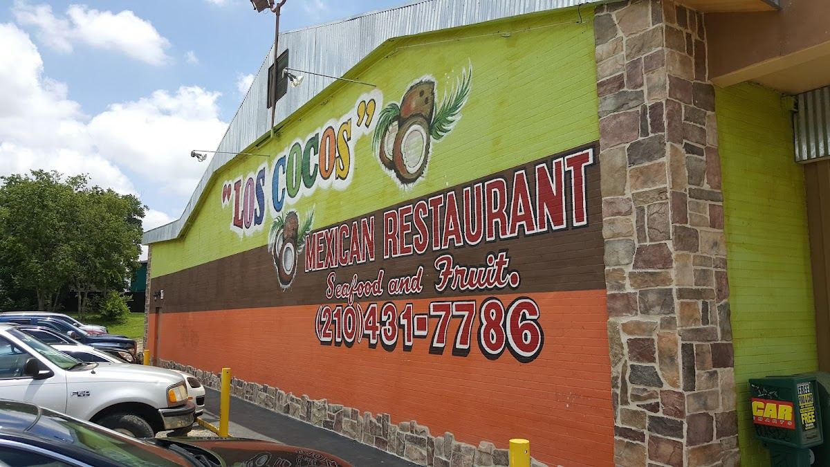 Los Cocos Mexican Restaurant | Seafood & Fruteria