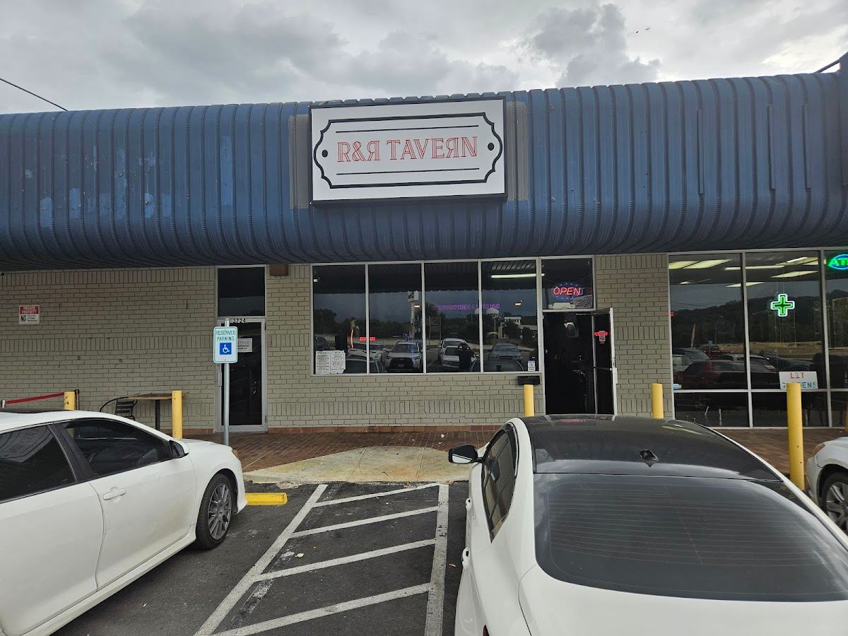 R&R Tavern