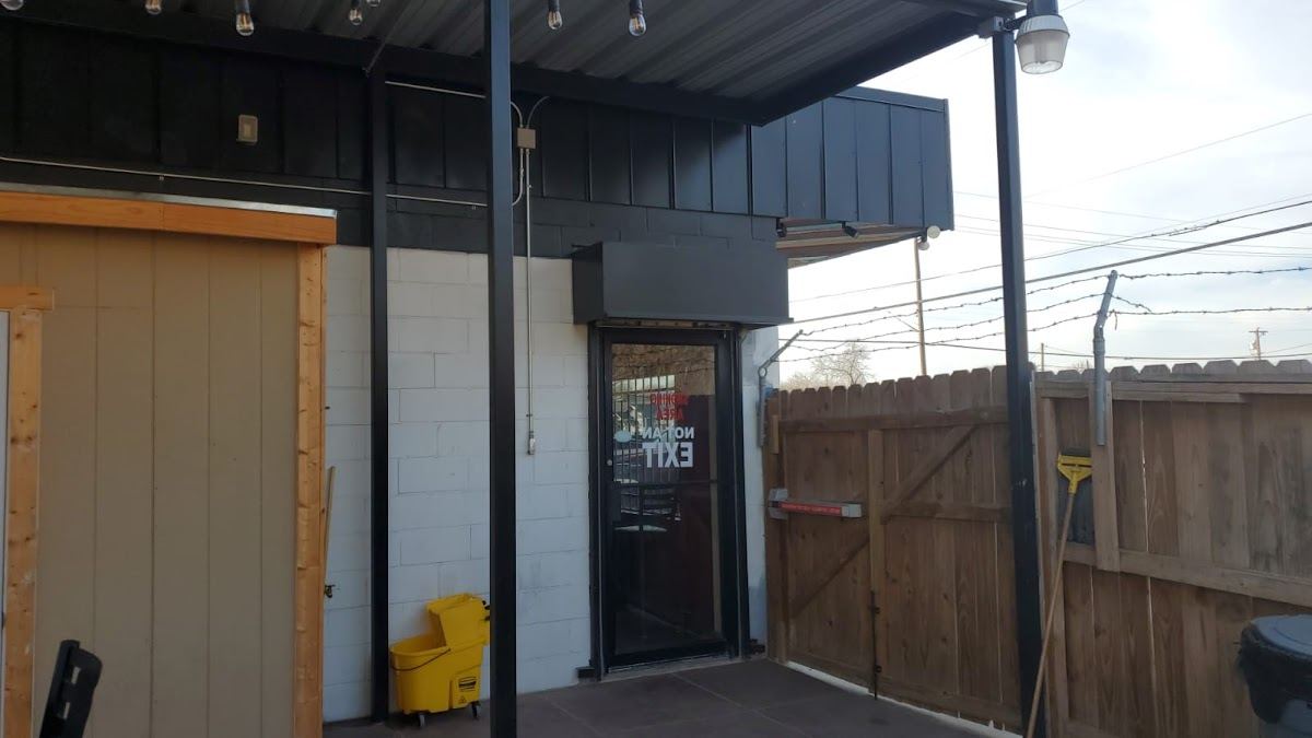 Tequila Spurs | An Affordable Sports Bar With Pool Game,Beer and DJ Music in Sanantonio Texas