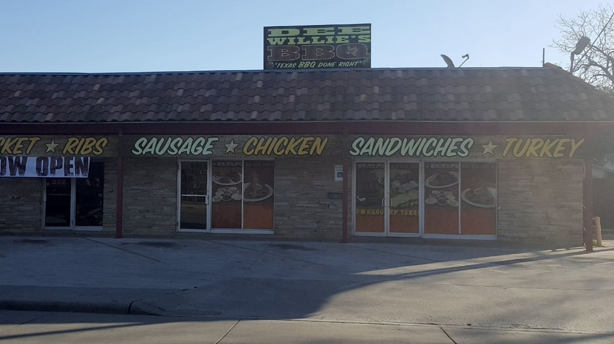 Texas D Willie's Smokehouse Zarzamora
