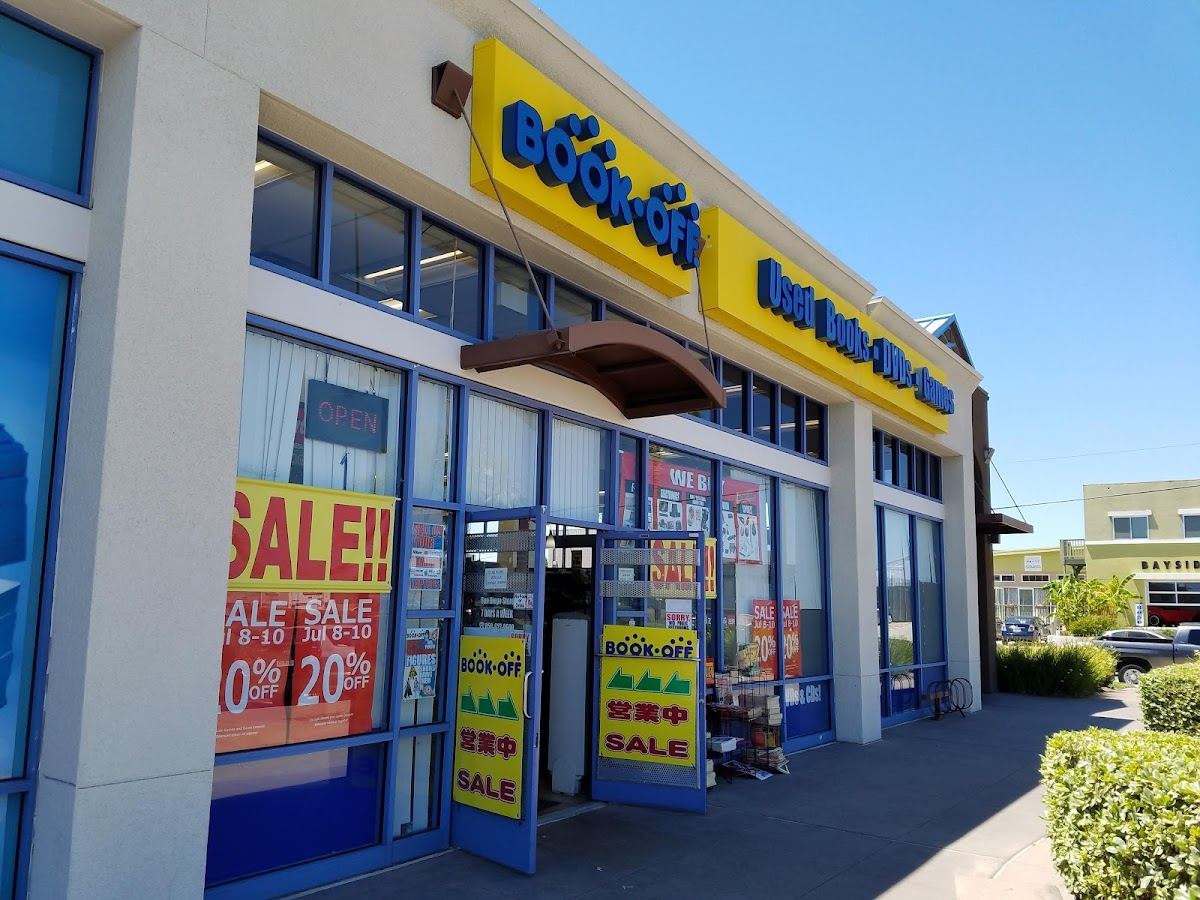 BOOKOFF San Diego Store