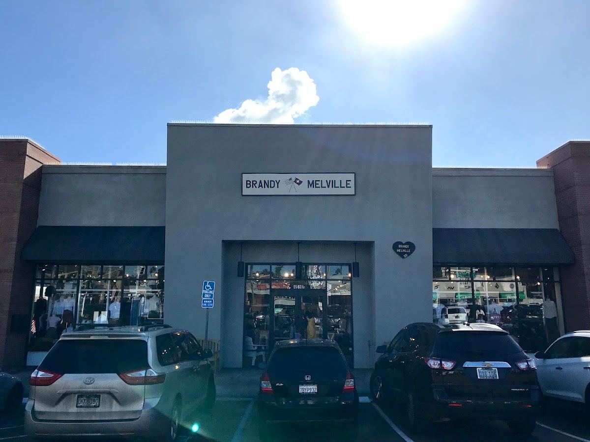 Brandy Melville - Pacific Beach