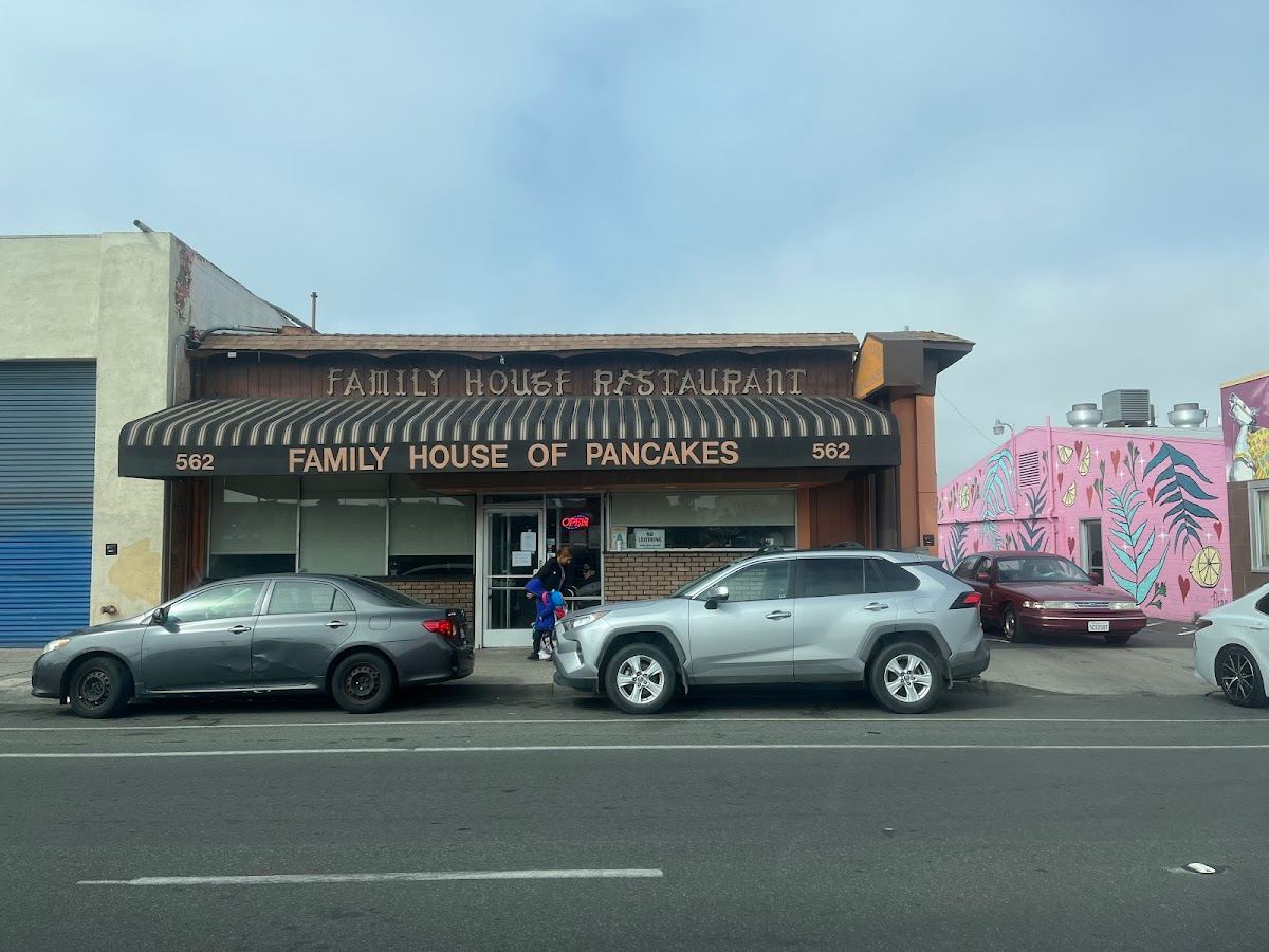 Family House of Pancakes