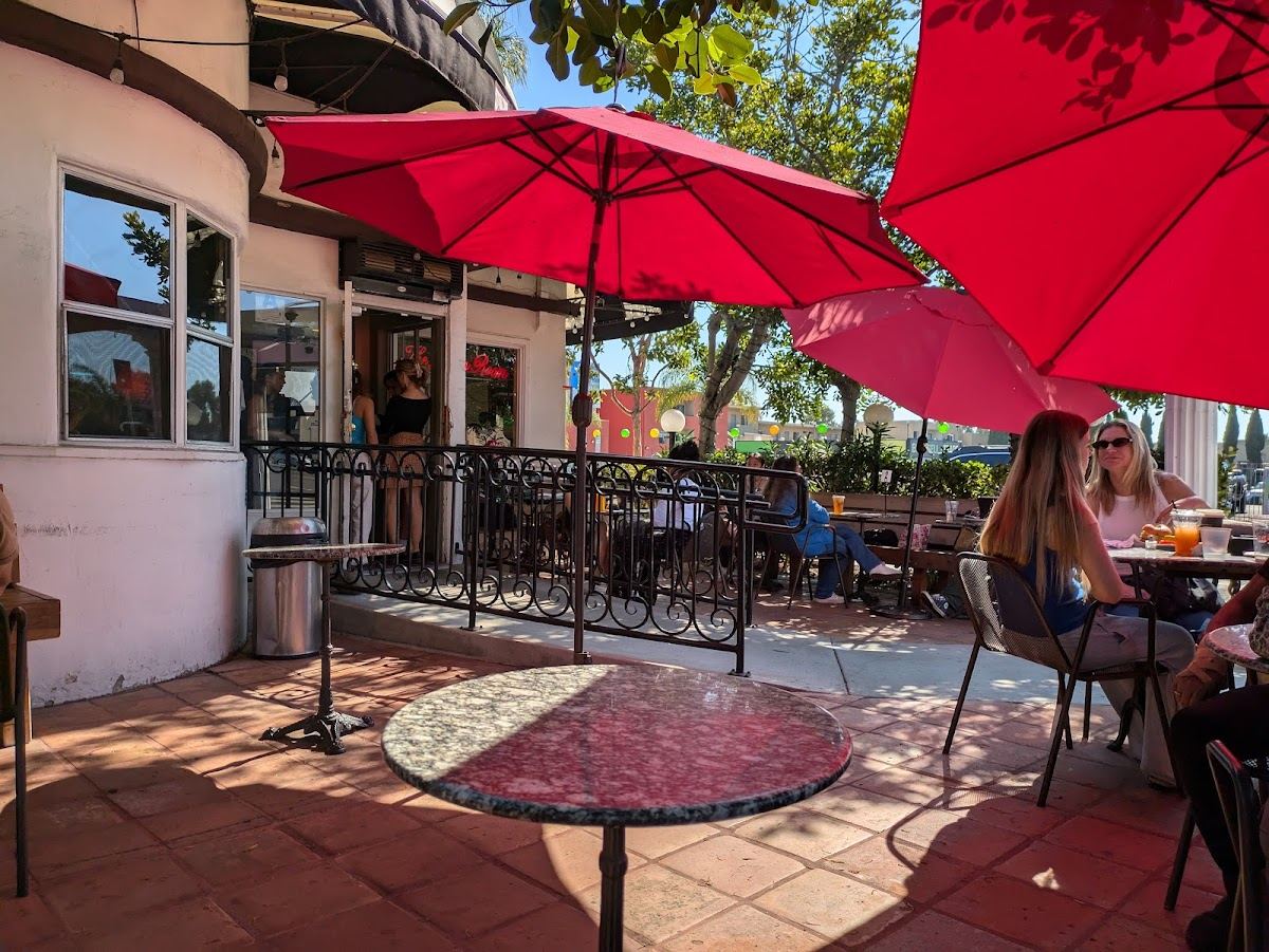 Living Room Coffeehouse - College Area