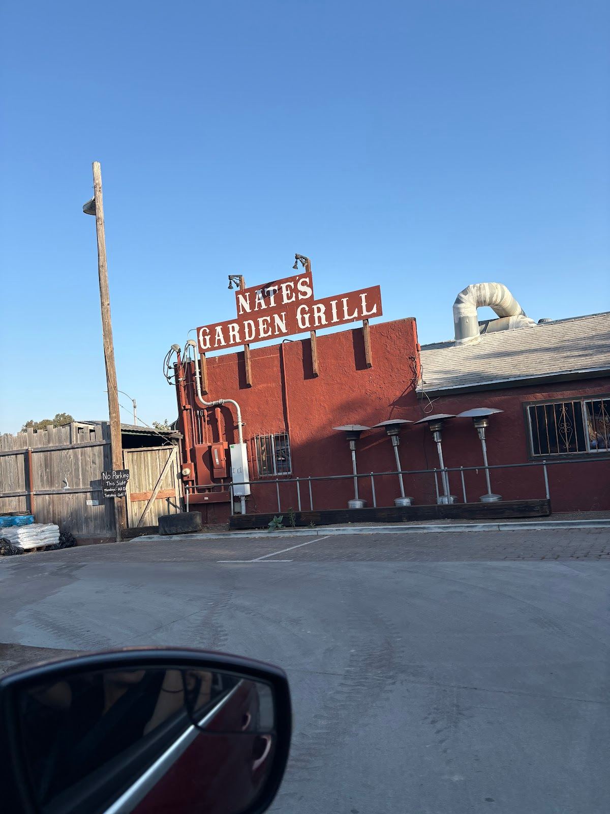 Nate's Garden Grill