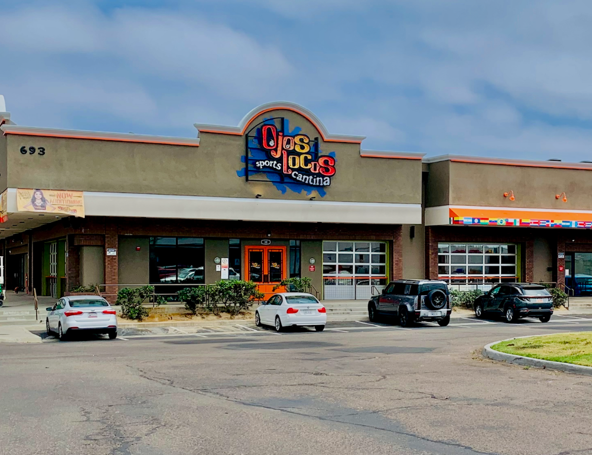 Ojos Locos Sports Cantina - Chula Vista