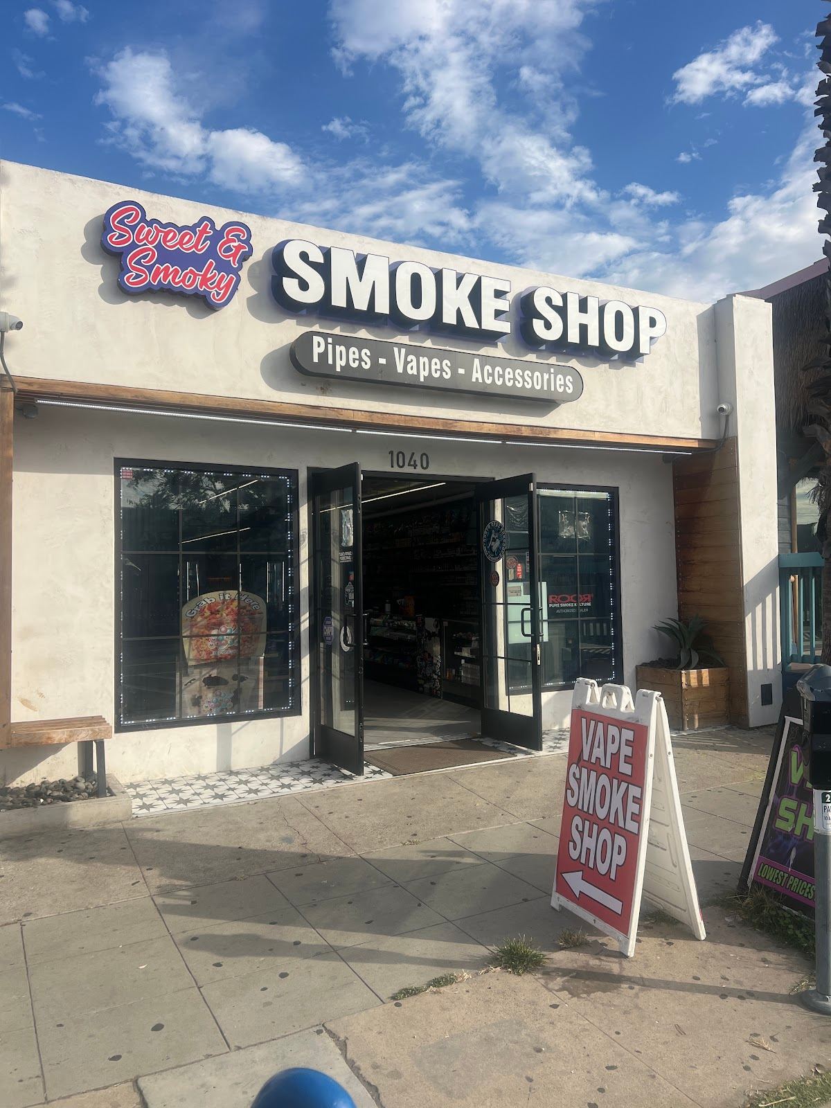 Sweet & smokey Smoke shop