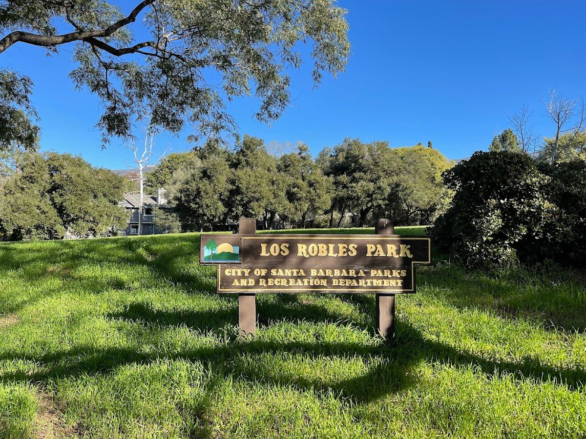 Los Robles Park