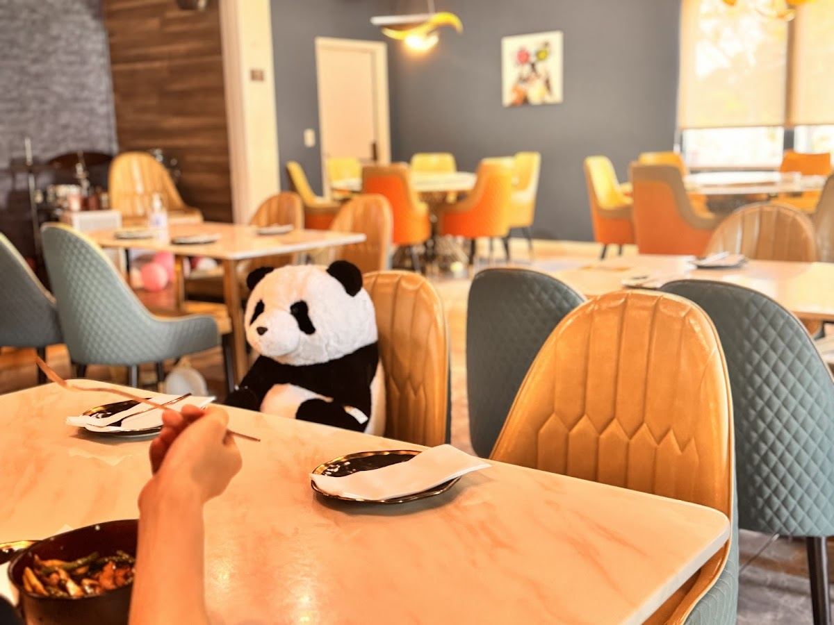 Meet Up Chinese Cuisine 遇见音乐餐厅