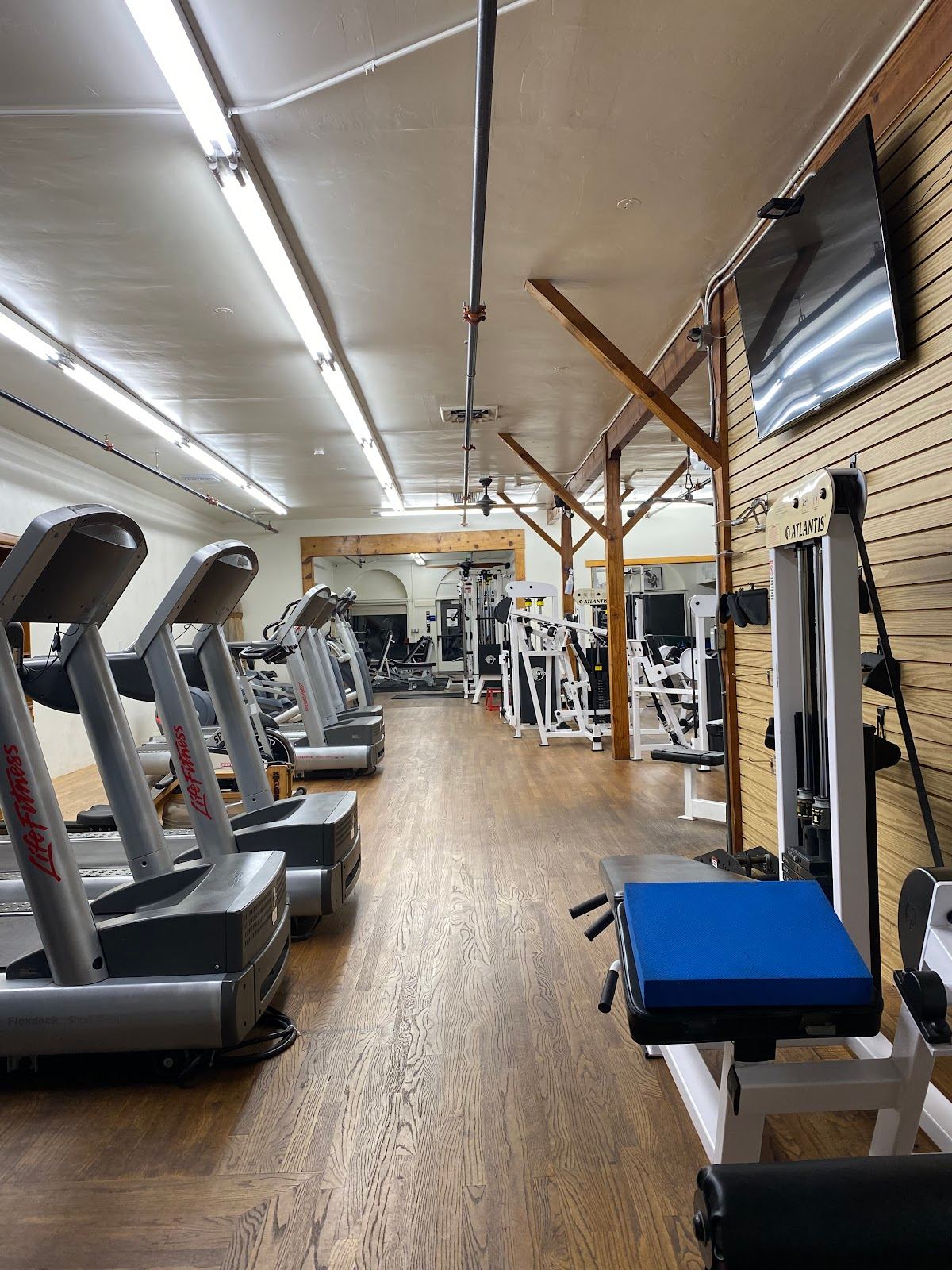 Santa Barbara Gym & Fitness