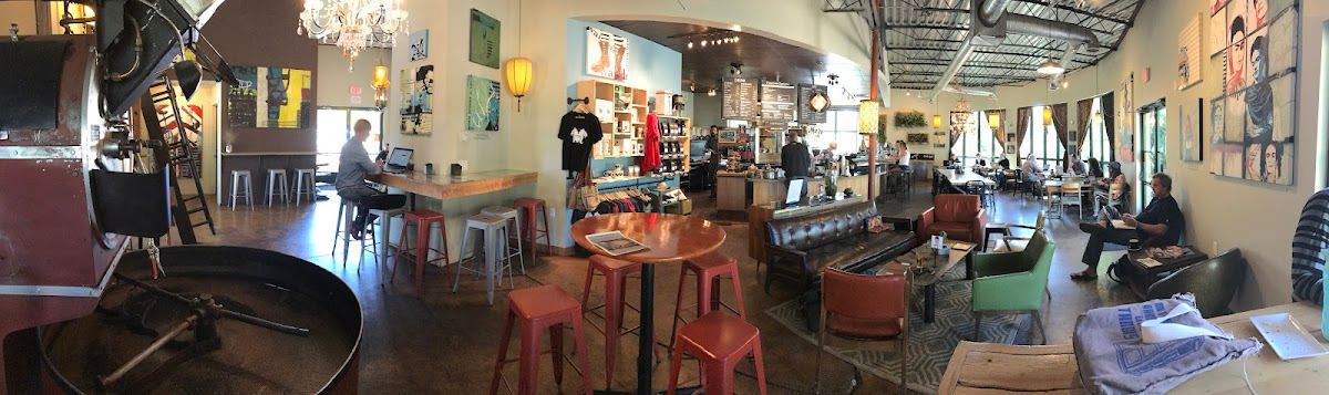Iconik Coffee Roasters, Lena