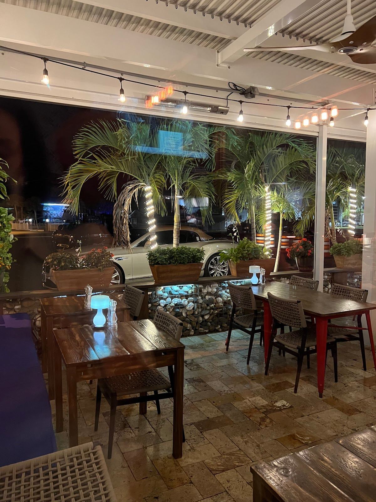 Napulé Restaurant