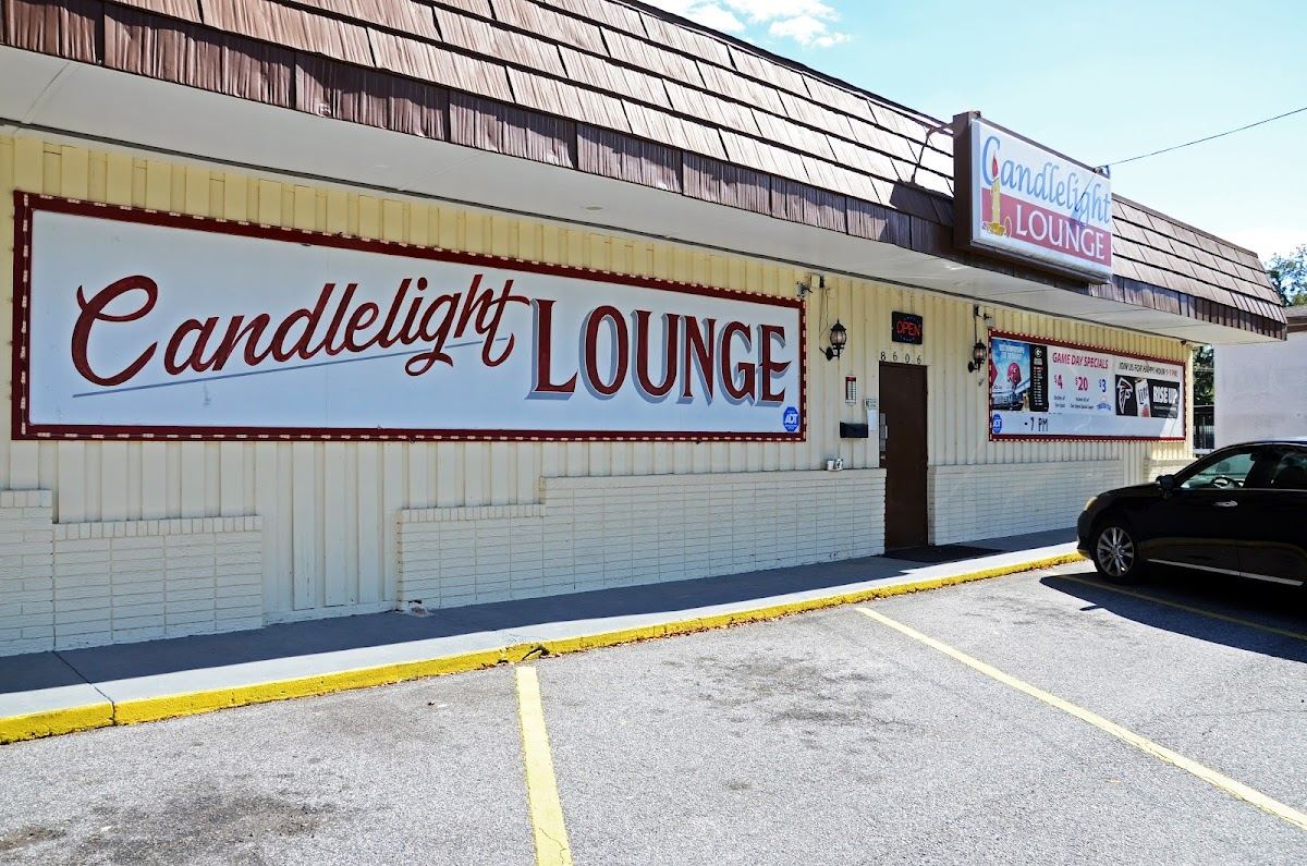 Candle Light Lounge