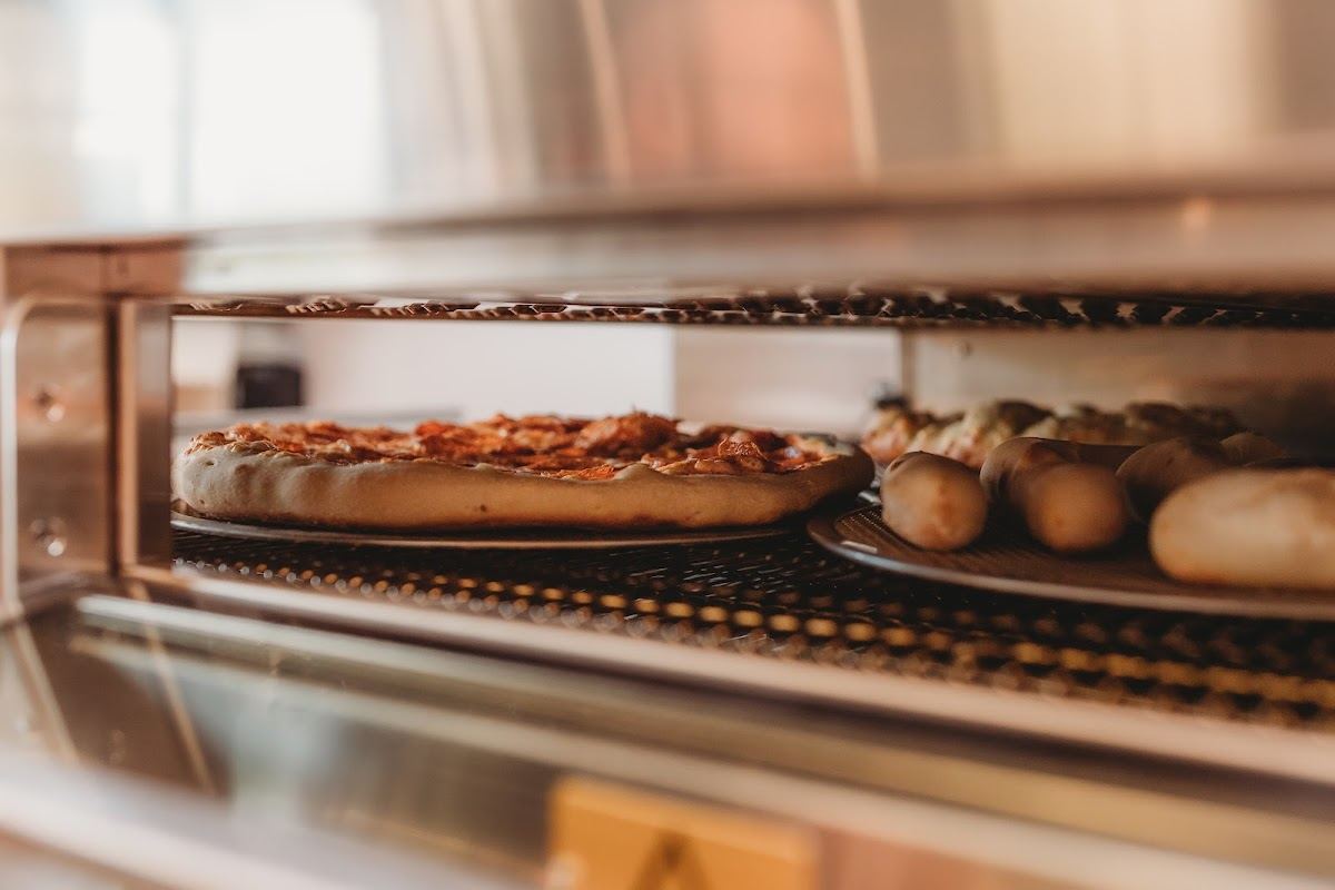 Holy Pie! Pizzeria