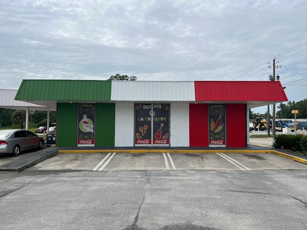 La Chalupa Mexican Restaurant